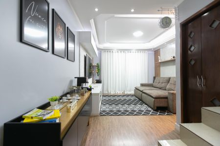 Casa à venda com 170m², 3 quartos e 2 vagasSala