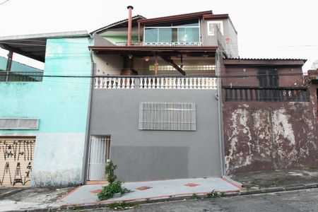 Casa à venda com 170m², 3 quartos e 2 vagasFachada 1