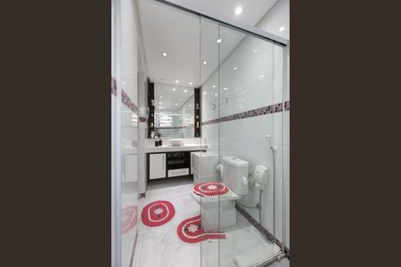 Casa à venda com 170m², 3 quartos e 2 vagasBanheiro da Suíte 1