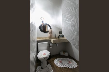 Casa à venda com 170m², 3 quartos e 2 vagasLavabo