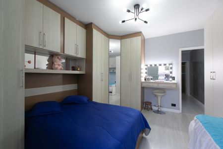 Casa à venda com 170m², 3 quartos e 2 vagasQuarto