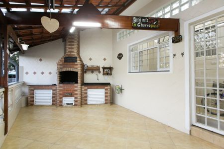 Casa à venda com 170m², 3 quartos e 2 vagasEspaço Gourmet