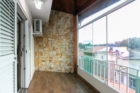 Casa à venda com 170m², 3 quartos e 2 vagasVaranda da Suíte 1