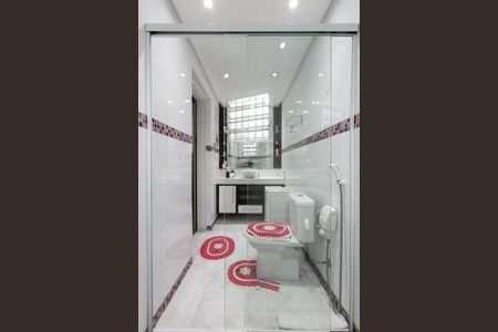 Casa à venda com 170m², 3 quartos e 2 vagasBanheiro da Suíte 1