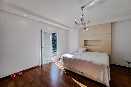 Casa à venda com 380m², 3 quartos e 5 vagasSuíte