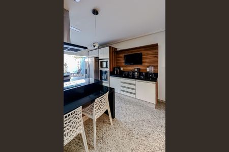 Casa à venda com 380m², 3 quartos e 5 vagasCozinha