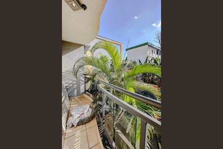 Casa à venda com 380m², 3 quartos e 5 vagasVaranda da Suíte 1