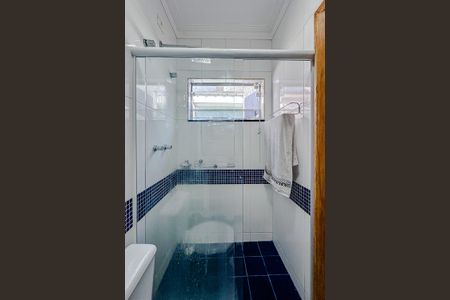 Casa à venda com 380m², 3 quartos e 5 vagasBanheiro da Suíte 2