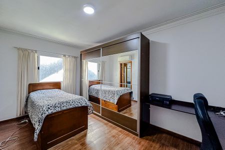 Casa à venda com 380m², 3 quartos e 5 vagasQuarto 2 - Suíte