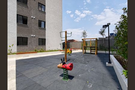 Apartamento à venda com 42m², 2 quartos e sem vaga Apartamento à venda com 42m², 2 quartos e sem vagaÁrea comum - Playground