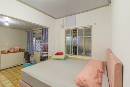 Casa à venda com 550m², 4 quartos e 3 vagas Casa à venda com 550m², 4 quartos e 3 vagasQuarto 2