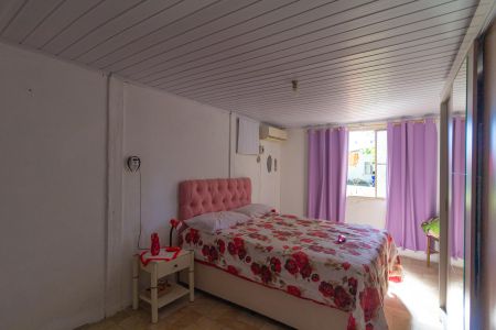 Casa à venda com 550m², 4 quartos e 3 vagas Casa à venda com 550m², 4 quartos e 3 vagasSuíte da casa 2