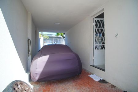 Casa à venda com 101m², 2 quartos e 3 vagasGaragem
