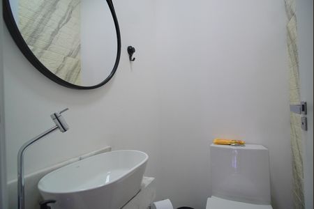 Casa à venda com 101m², 2 quartos e 3 vagasLavabo