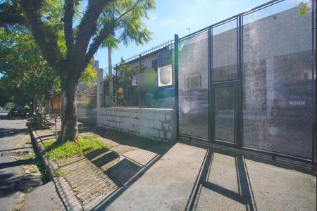 Casa à venda com 101m², 2 quartos e 3 vagasFachada