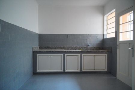 Apartamento à venda com 83m², 2 quartos e sem vagaCozinha