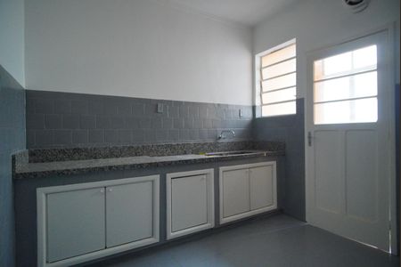 Apartamento à venda com 83m², 2 quartos e sem vagaCozinha