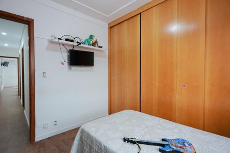 Casa à venda com 138m², 3 quartos e 2 vagasQuarto 1