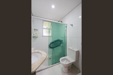 Casa à venda com 138m², 3 quartos e 2 vagasBanheiro