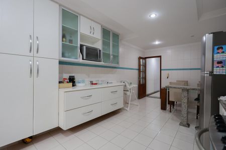 Casa à venda com 138m², 3 quartos e 2 vagasCopa e Cozinha
