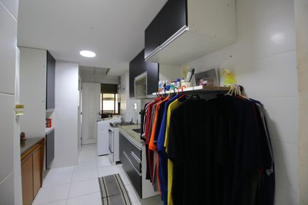 Apartamento à venda com 90m², 3 quartos e 1 vagaCozinha