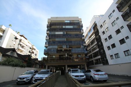 Apartamento à venda com 90m², 3 quartos e 1 vagaFachada