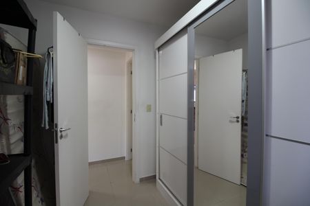 Apartamento à venda com 90m², 3 quartos e 1 vagaQuarto 2