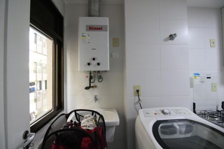 Apartamento à venda com 90m², 3 quartos e 1 vagaÁrea de Serviço