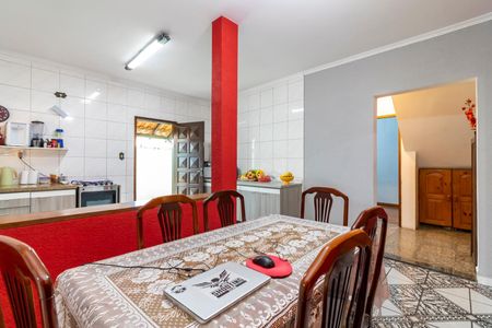 Casa à venda com 151m², 3 quartos e 5 vagasCopa