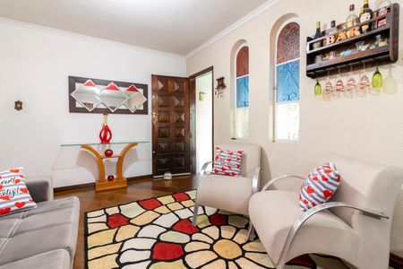 Casa à venda com 151m², 3 quartos e 5 vagasSala