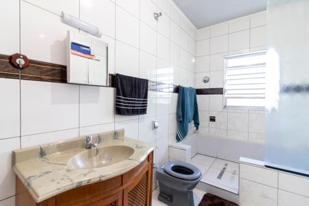 Casa à venda com 151m², 3 quartos e 5 vagasBanheiro da Suíte