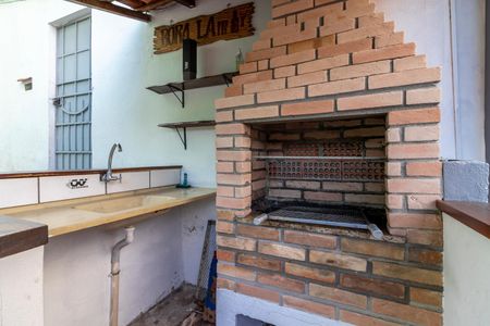 Casa à venda com 151m², 3 quartos e 5 vagasChurrasqueira