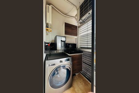 Apartamento à venda com 38m², 1 quarto e 1 vaga Apartamento à venda com 38m², 1 quarto e 1 vagaÁrea de Serviço