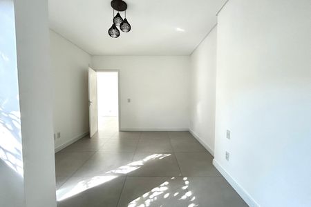 Casa para alugar com 130m², 4 quartos e 1 vaga Casa para alugar com 130m², 4 quartos e 1 vagaSuíte 1
