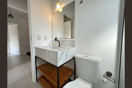 Banheiro Social de casa para alugar com 4 quartos, 130m² em Lagoa da Conceição, Florianópolis