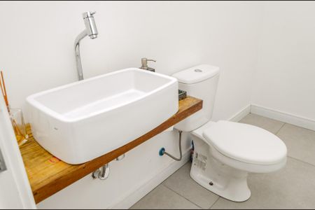 Casa para alugar com 130m², 4 quartos e 1 vagaLavabo