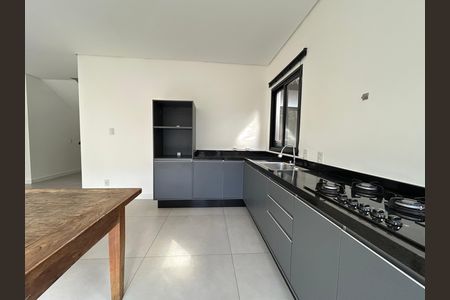 Cozinha de casa para alugar com 4 quartos, 130m² em Lagoa da Conceição, Florianópolis