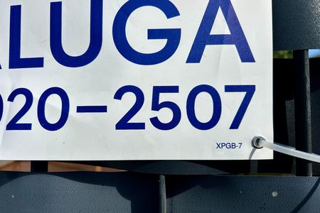 Casa para alugar com 130m², 4 quartos e 1 vaga Casa para alugar com 130m², 4 quartos e 1 vagaPlaca