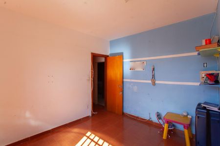 Casa à venda com 280m², 4 quartos e 3 vagasQuarto 2