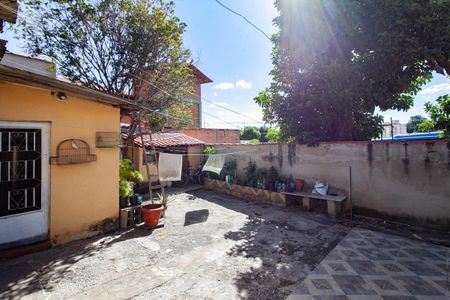 Casa à venda com 280m², 4 quartos e 3 vagasQuintal