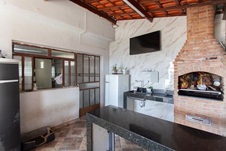 Casa à venda com 280m², 4 quartos e 3 vagasEspaço Gourmet