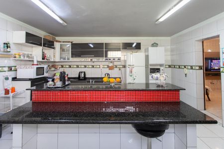 Casa à venda com 280m², 4 quartos e 3 vagasCozinha