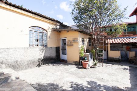 Casa à venda com 280m², 4 quartos e 3 vagasEdícula
