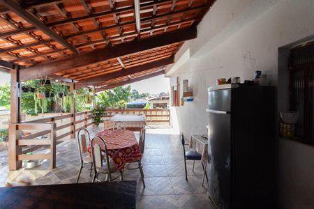 Casa à venda com 280m², 4 quartos e 3 vagasEspaço Gourmet