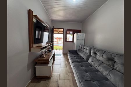 Casa à venda com 75m², 3 quartos e 3 vagasSala