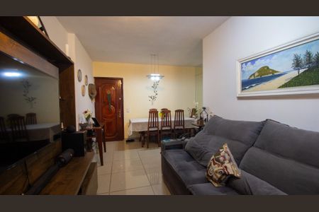 Apartamento à venda com 58m², 2 quartos e 1 vaga Apartamento à venda com 58m², 2 quartos e 1 vagaSala