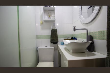 Apartamento à venda com 58m², 2 quartos e 1 vaga Apartamento à venda com 58m², 2 quartos e 1 vagaBanheiro da Suíte