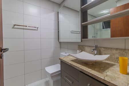 Apartamento à venda com 56m², 2 quartos e 1 vagaBanheiro Social