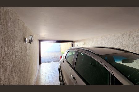 Casa à venda com 232m², 3 quartos e 6 vagasGaragem