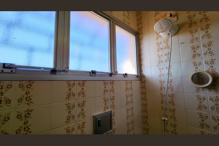 Casa à venda com 232m², 3 quartos e 6 vagasBanheiro Social